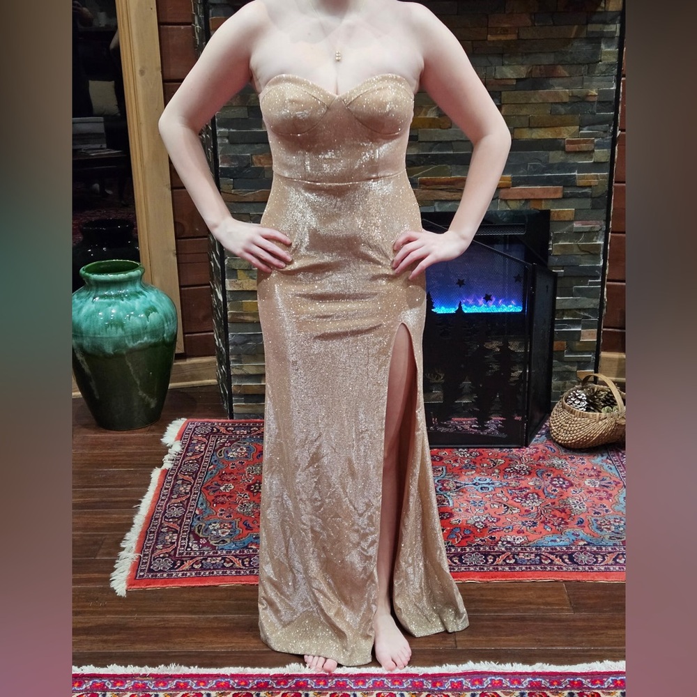 Elegant Gold Evening Gown